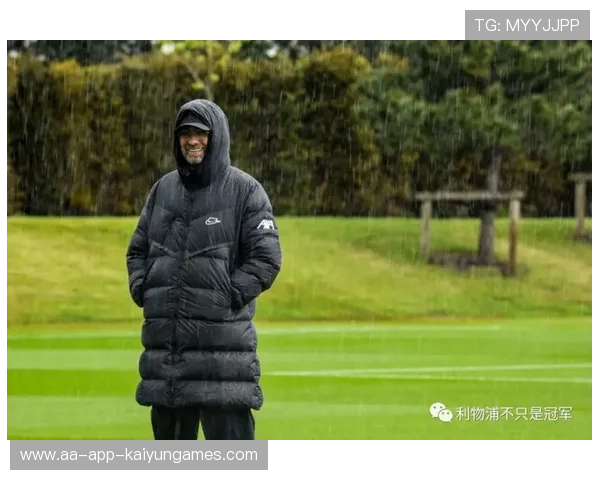 曼联战略调整,四强目标逐步实现,转会动态备受关注,曼联解释 曼联战略调整,四强目标逐步实现,转会动态备受关注,曼联解释