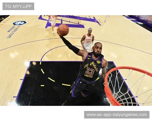 湖人关键回合连续打铁，追分瞬间断档，湖人击败