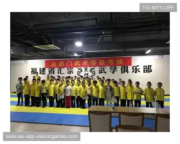 职业俱乐部的文化传承路径